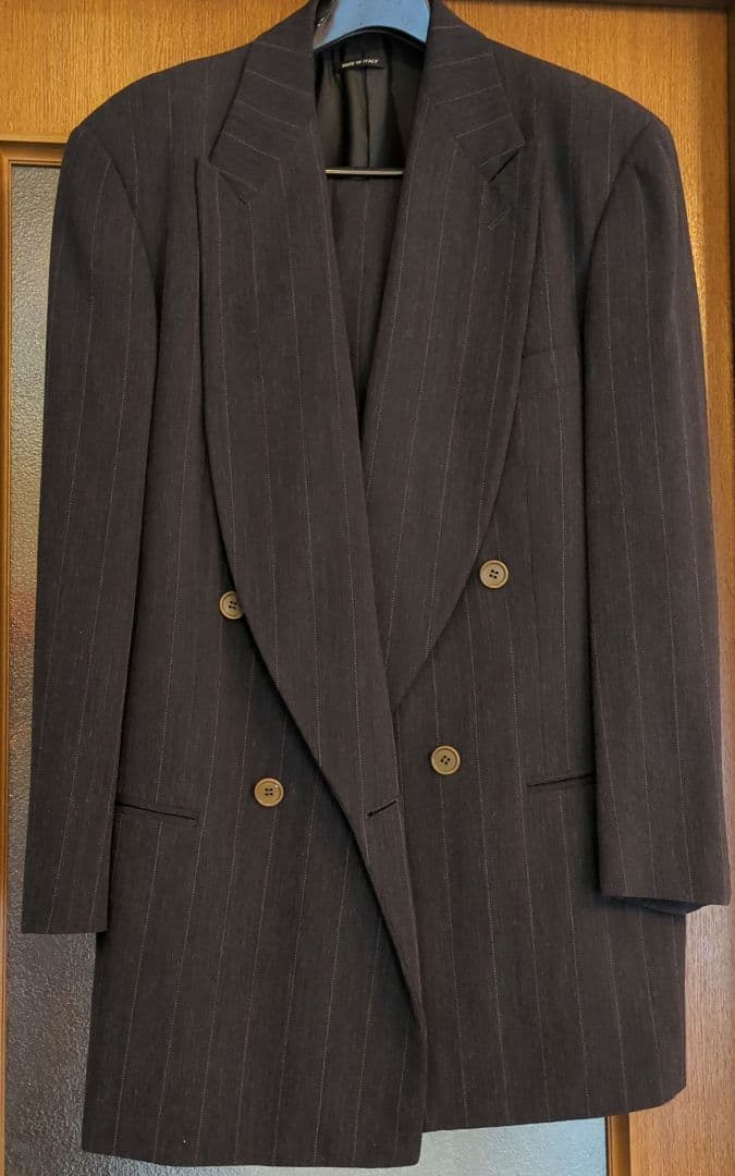 V*3様 Giorgio Armani ダークブラウン スーツ　セットアップ
