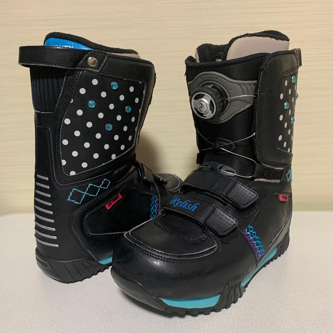 YONEX RELISH BOA 24.5㎝ スノボブーツ　レディース