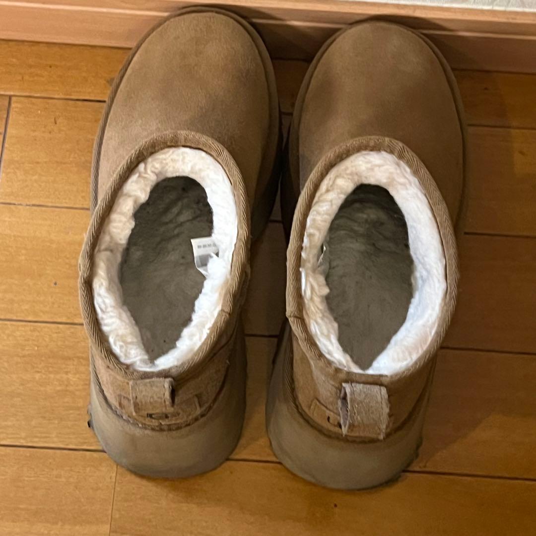 UGG アグ ムートンブーツ クラシック ウルトラ ミニ ニュー ハイツ 24