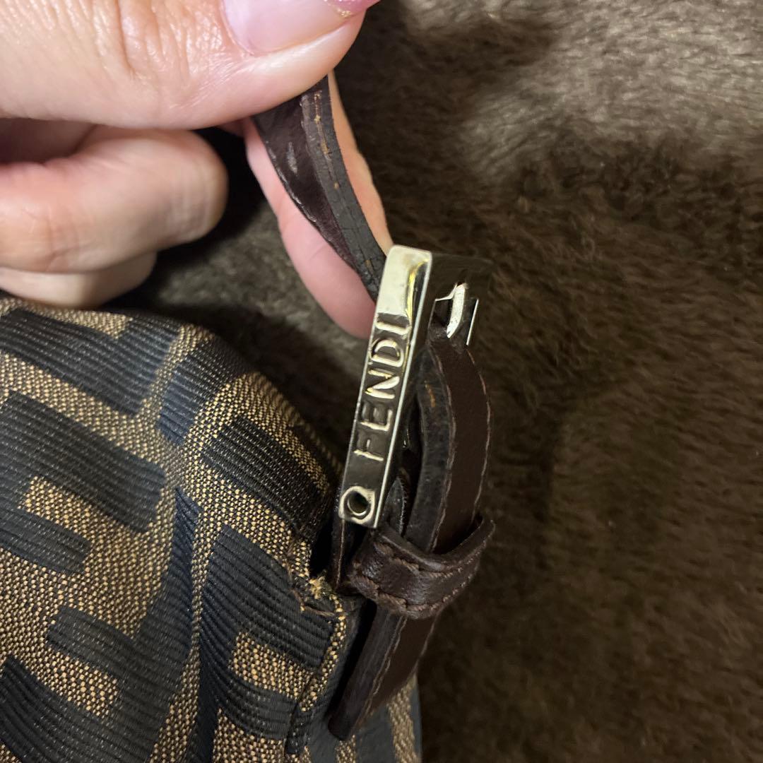 FENDI FFロゴパターン ハンドバッグ