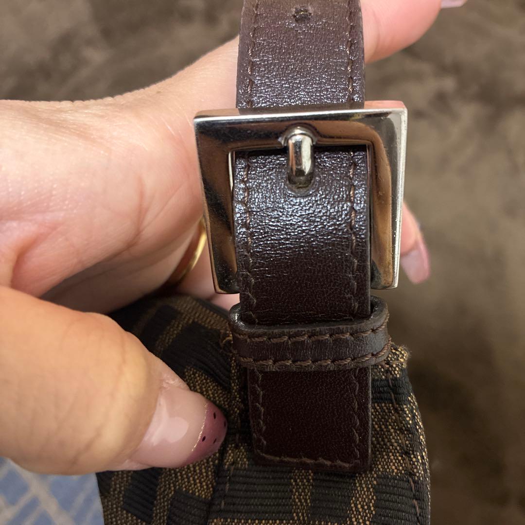 FENDI FFロゴパターン ハンドバッグ