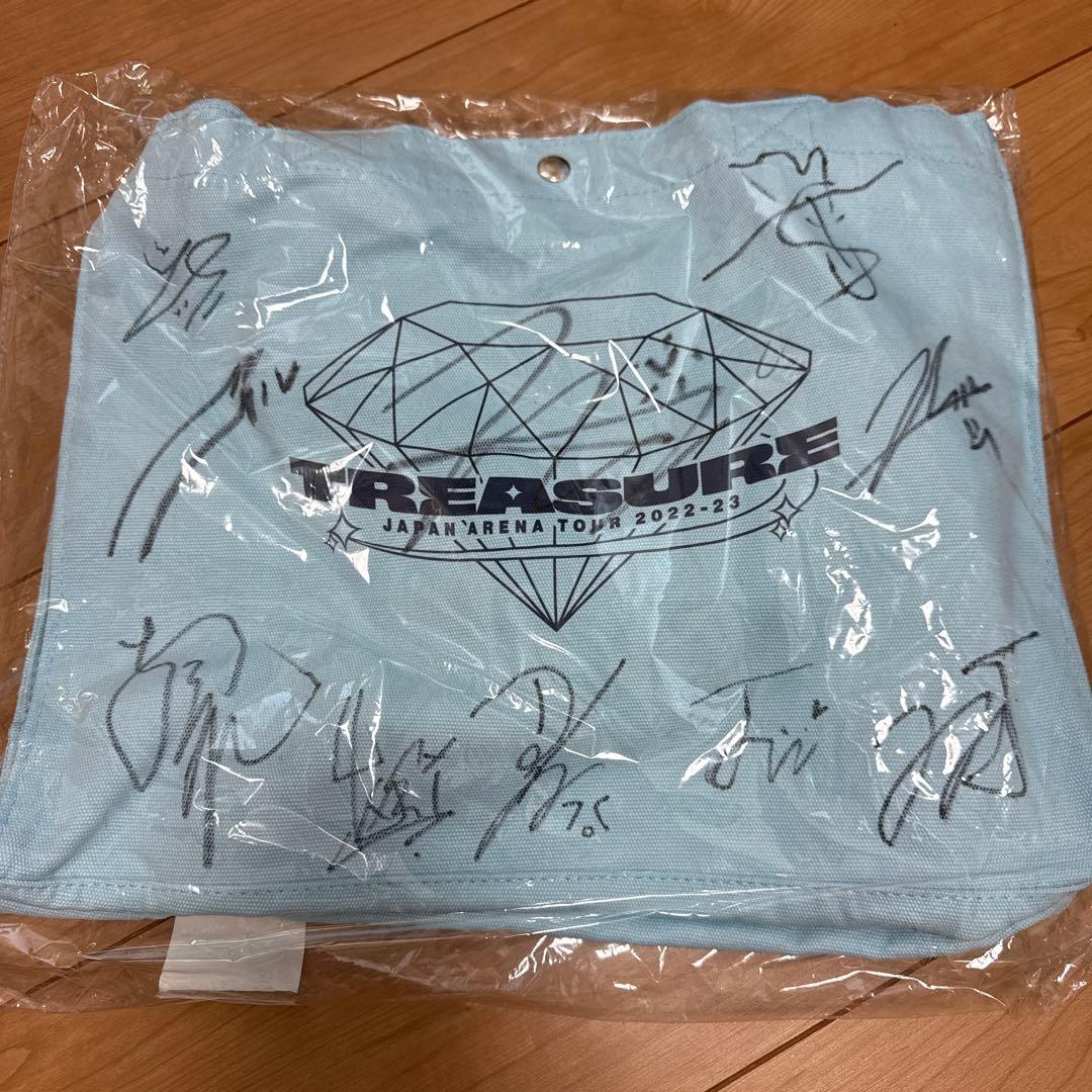 treasure サイン入りバッグ