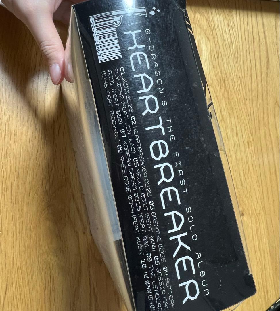 初回限定版　G-DRAGON HEARTBREAKER 2009