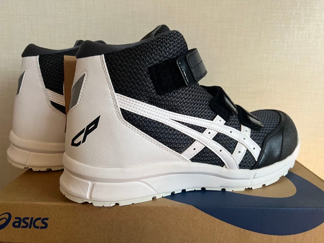 [未使用] アシックス ウィンジョブ　CP203 ASICS 安全靴 28cm