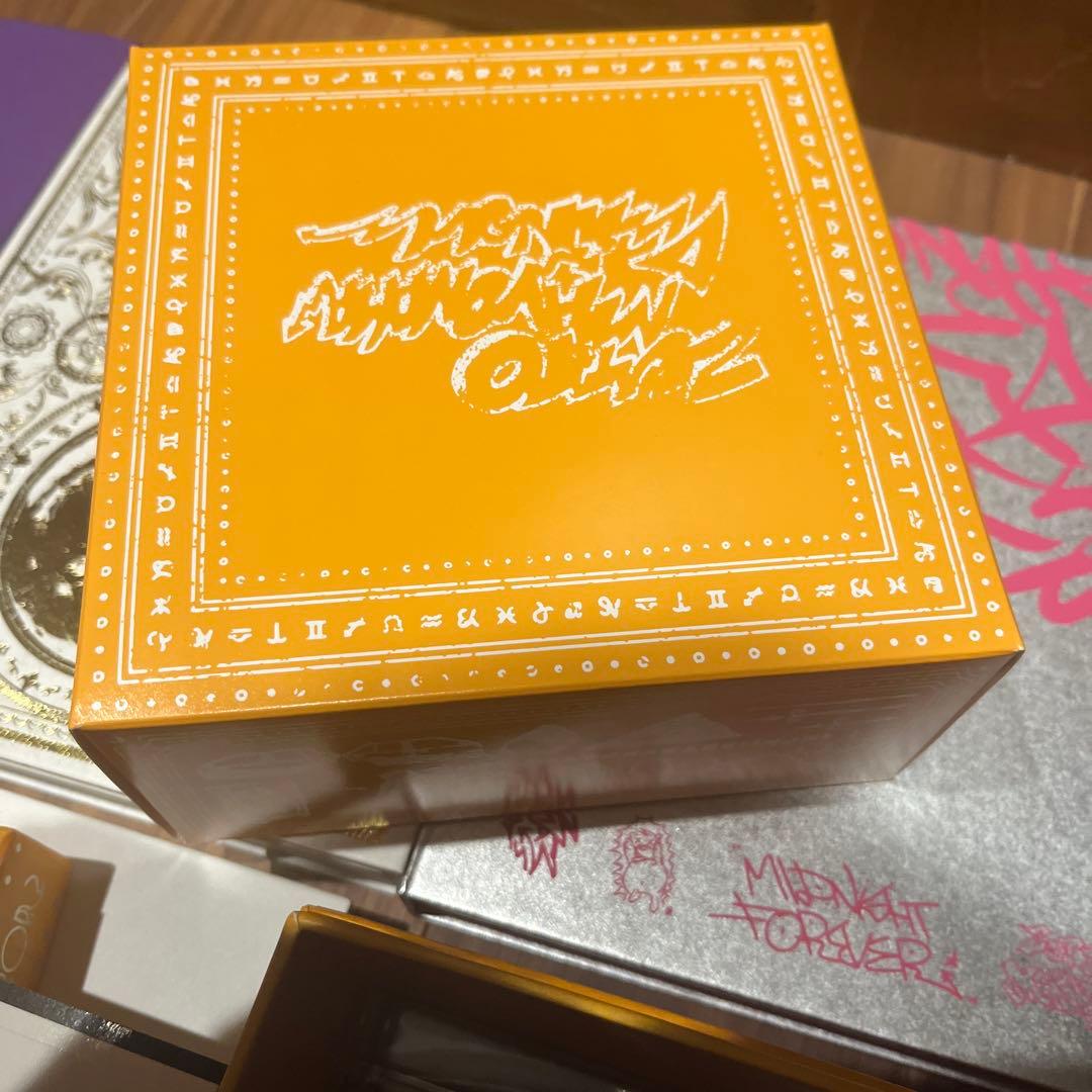 ずっと真夜中でいいのに。初回限定セット売り