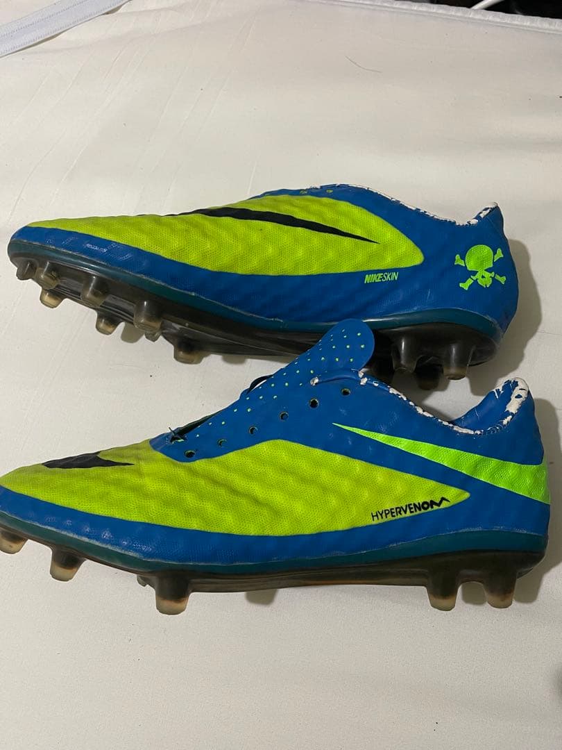 Nike Hypervenom 海外限定 サッカーシューズ