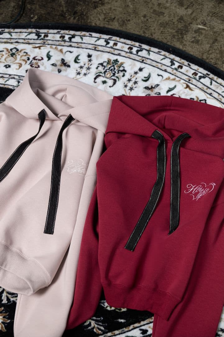 【新品未使用】Loved one Hoodie rose petale