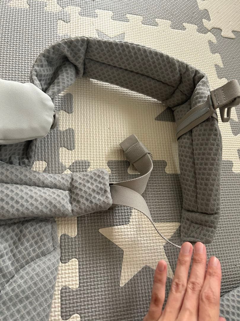 【比較的綺麗です】　エルゴベビー オムニブリーズ　 グレー 抱っこ紐