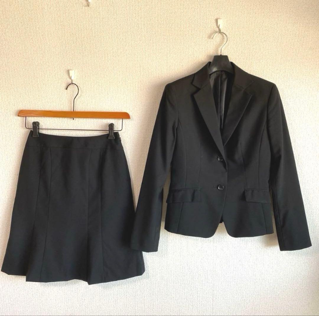 コムサイズム スカートスーツ S W60 黒 就活 面接 2つボタン 春秋DMW