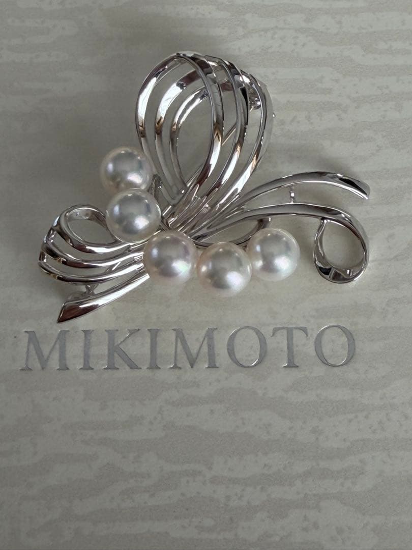お値下げしました❤️【極美品】ミキモトブローチ