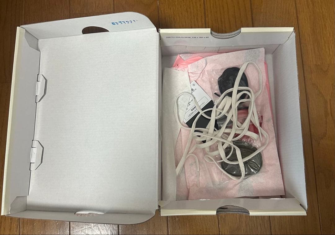 20.5㌢TravisScott×NikeJordan1 MediumOlive