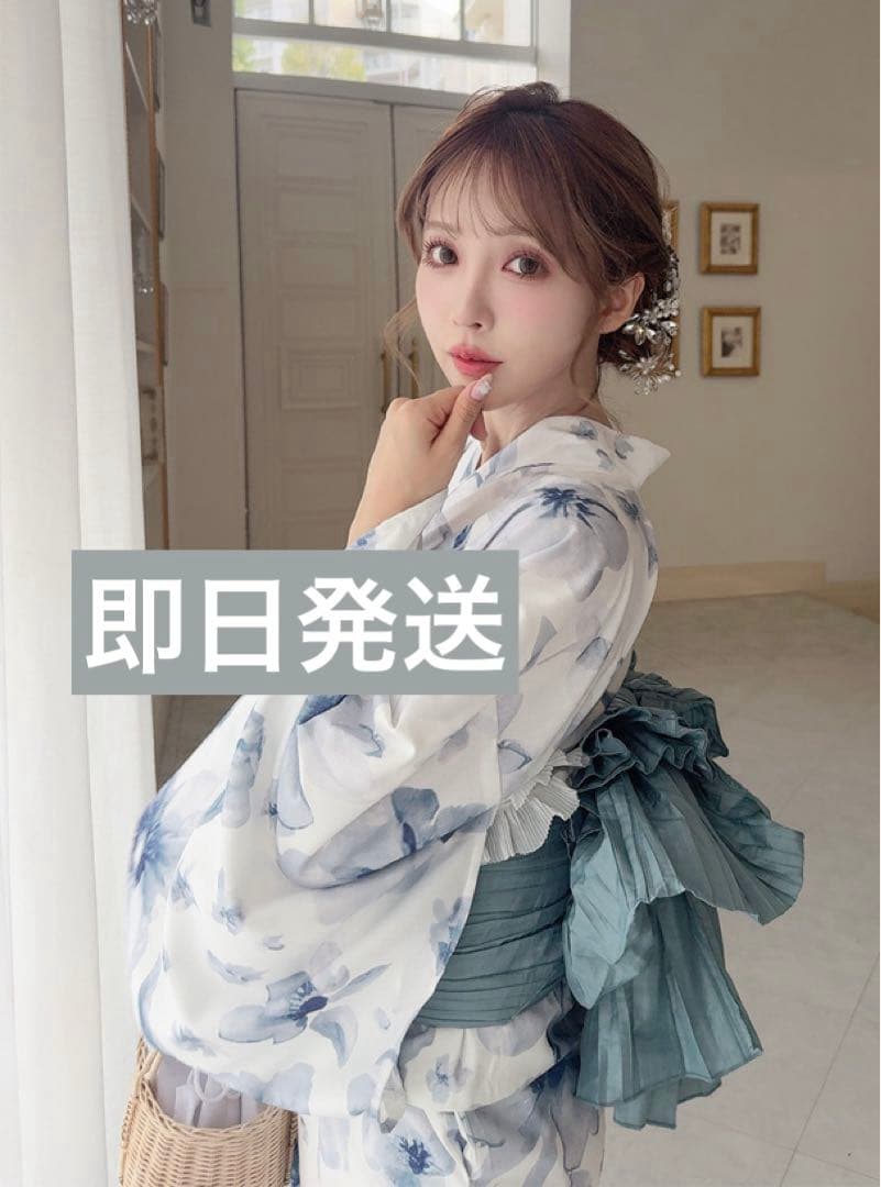 【24時間以内発送】新品未開封 グレイル 3点セット2Way水彩花柄浴衣セット