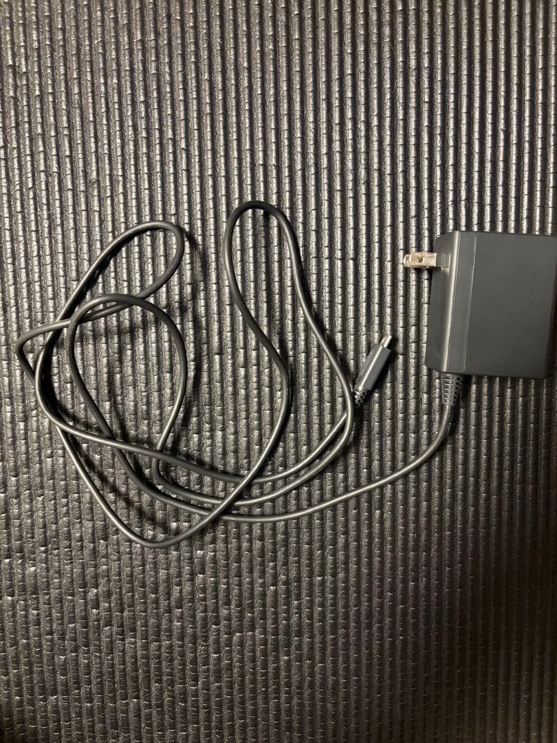 Nintendo Switch Lite イエロー 本体　充電器付　超極美品