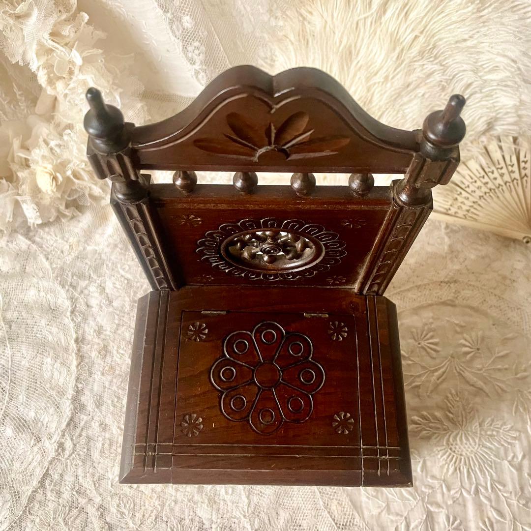 木製ドールチェア　ブルターニュ　ブルトン家具　収納付き　フランスアンティーク