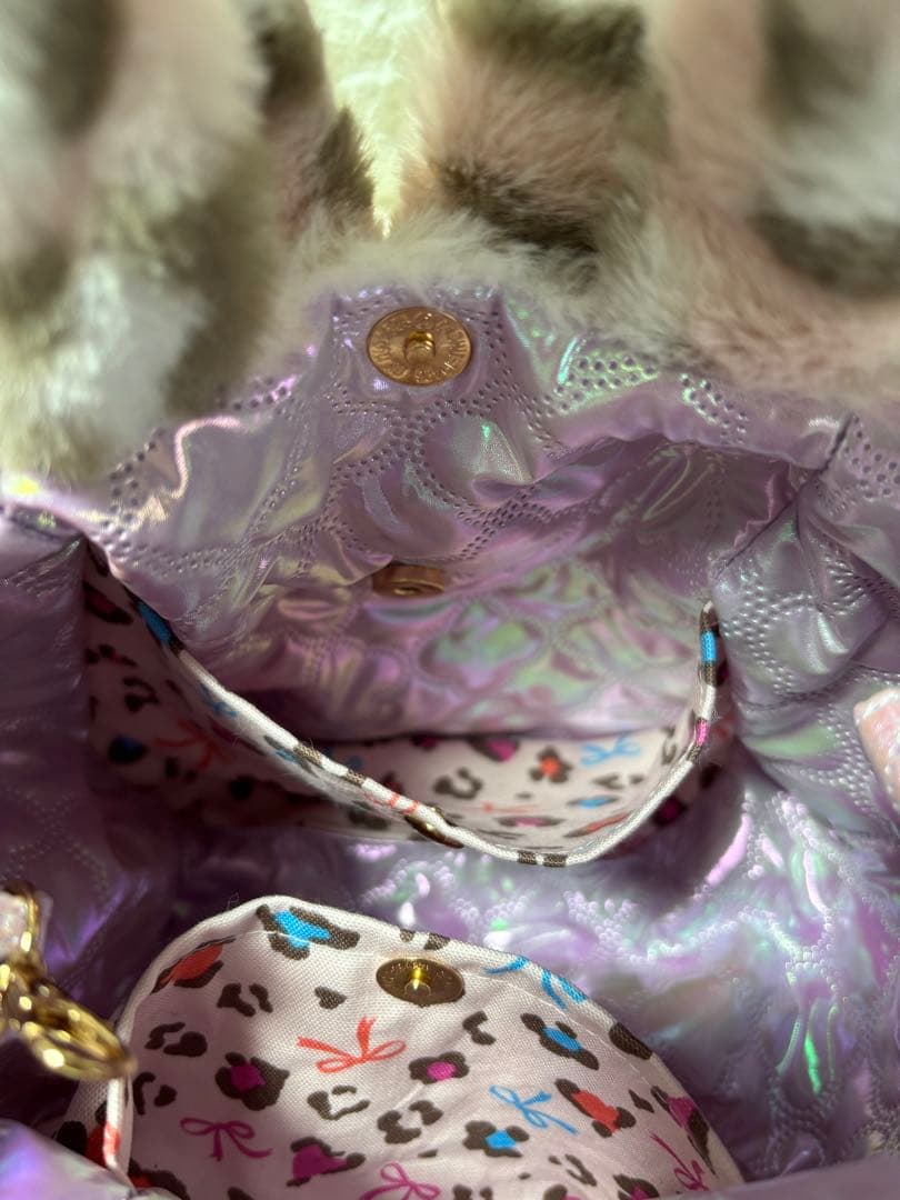 山*ば様 コヤンイサムチョン　ファーバッグ　ヒョウ柄ピンク　ルミちゃん