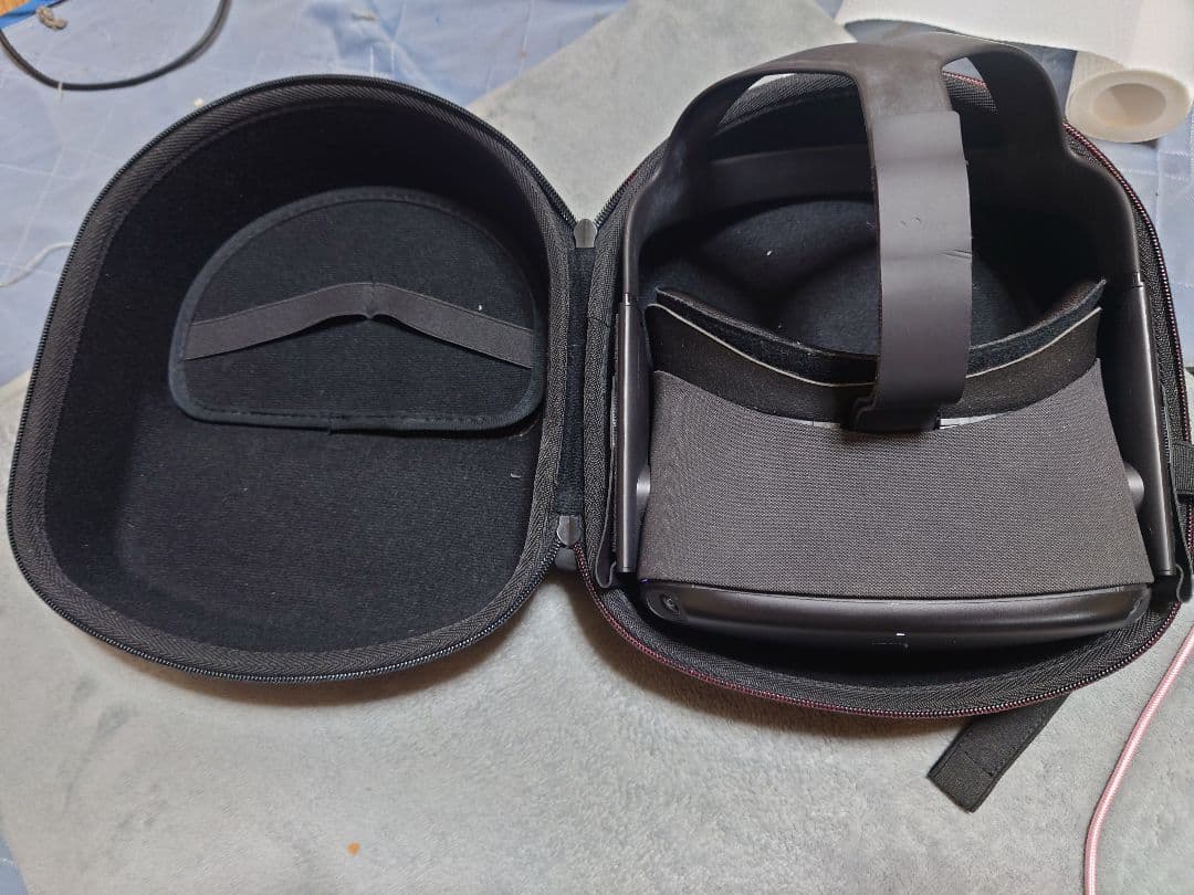  Quest 128GB 黒 汚れ少なく落ち着いた色合い 即時発送