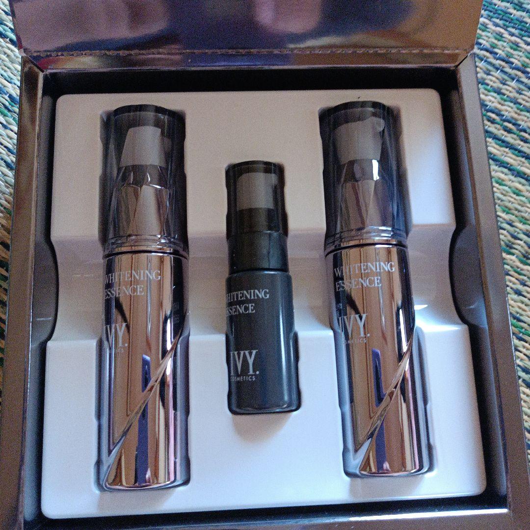 匿名配送️⭕️即購入️⭕️アイビーホワイトニングエッセンスEXセットボックス