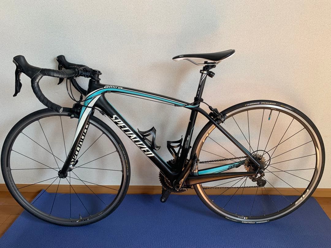 スペシャライズド　アミラ　カーボン　ロードバイク　105