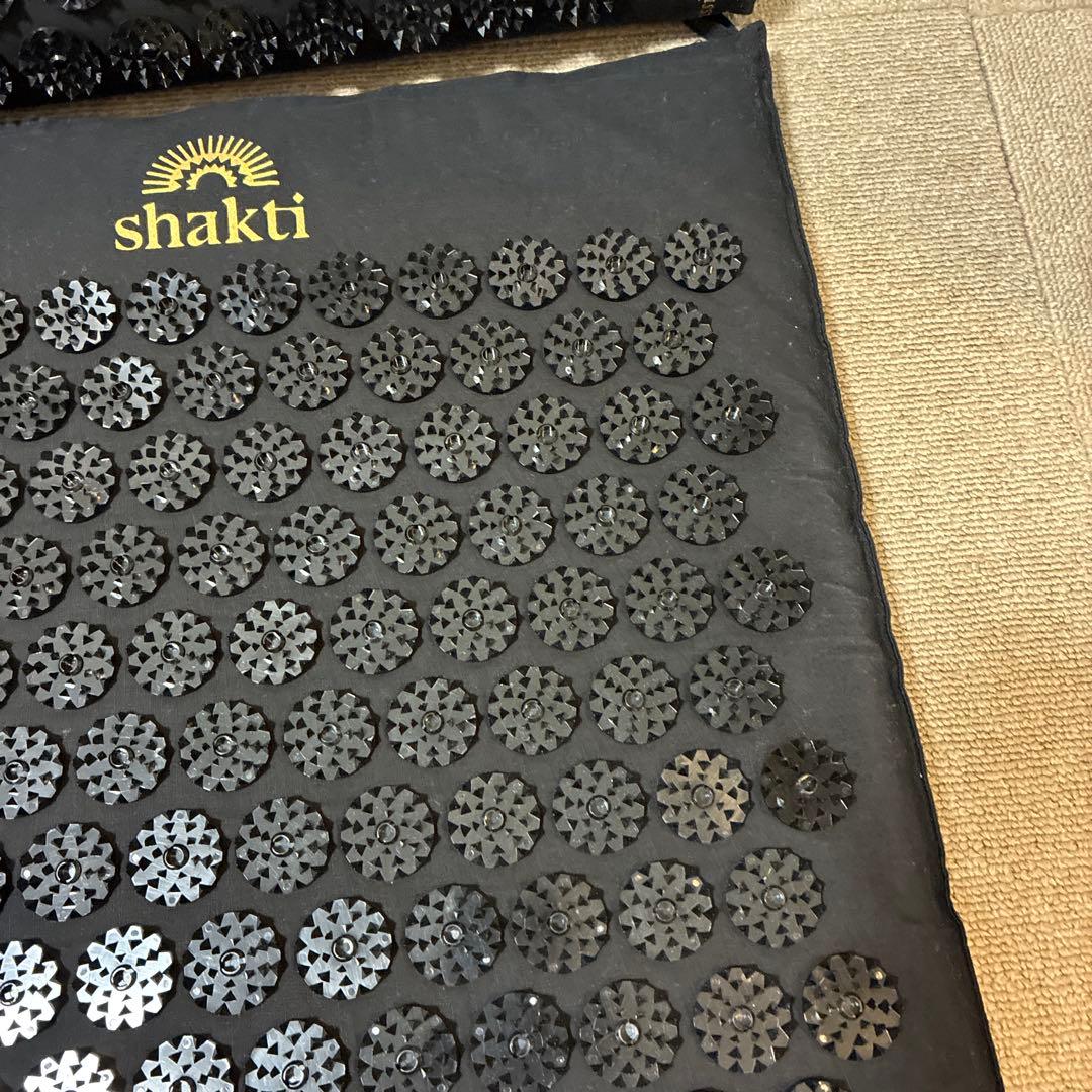 【正規品　ほぼ未使用】シャクティマット&ピロー　ブラック　オリジナル