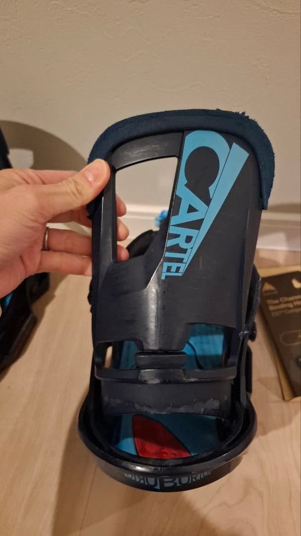 バートン　ビンディング　カーテル　S