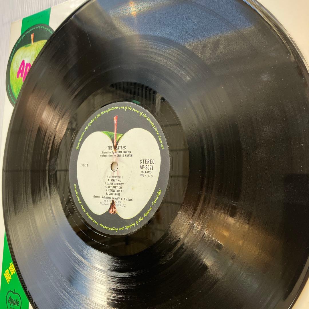 LPレコード　The Beatles アルバム 豪華カラー•ポートレート付き