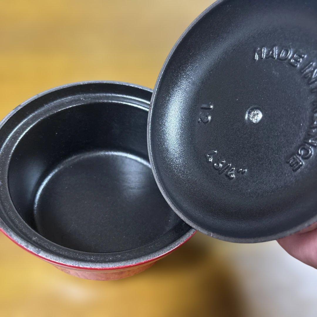 staubストウブ ミニ ココットラウンドヴィンテージシリーズチェリー12cm