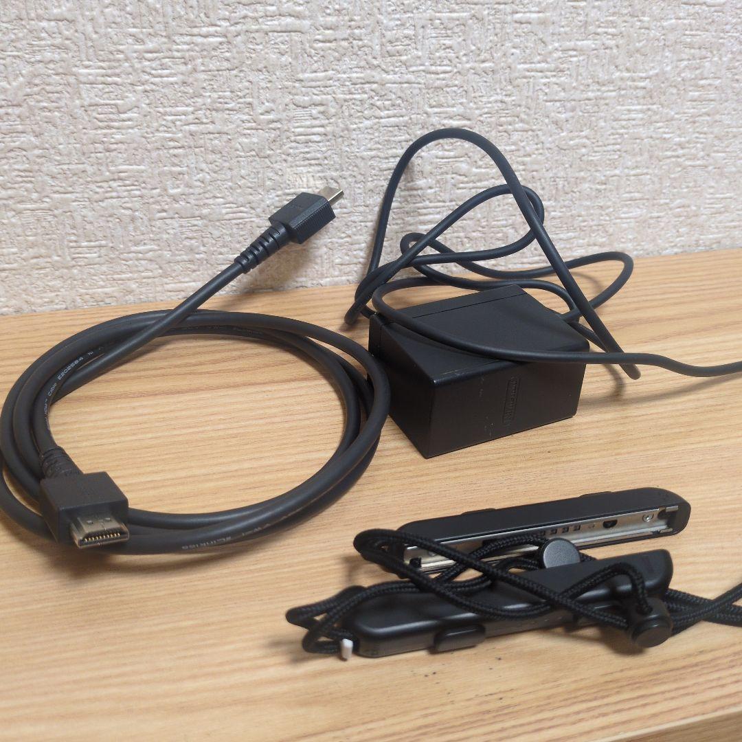 Nintendo Switch 本体　Joy-Con　マリオカートハンドルセット