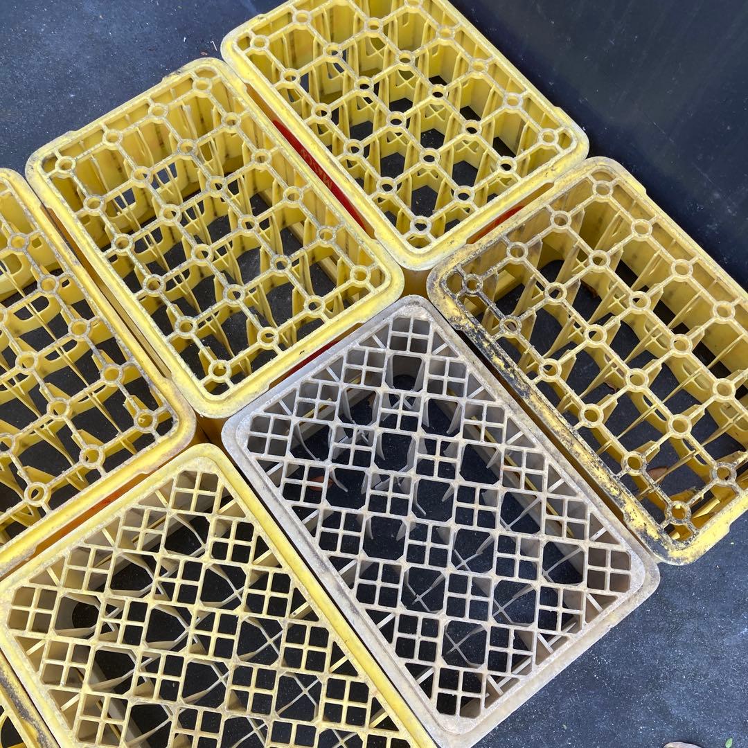 ジュース瓶ケース 8個　コンテナ　ケース　ボックス　ビールケース　マスコット　⑥