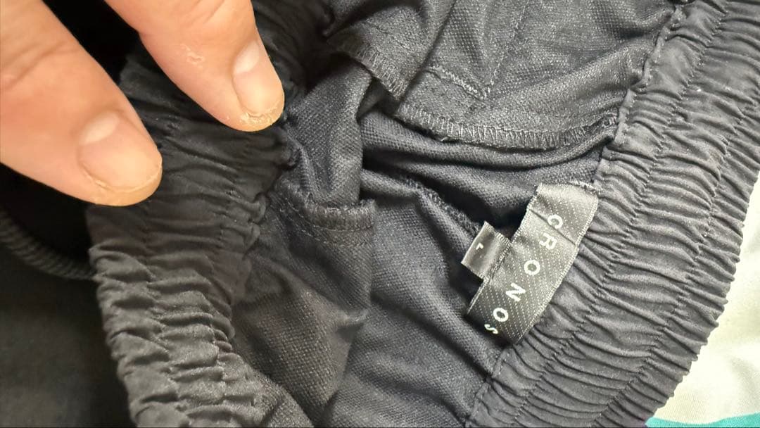 貴重　CRONOS トレーニングウエア　上下セットで　Lサイズ　人気のイエロー