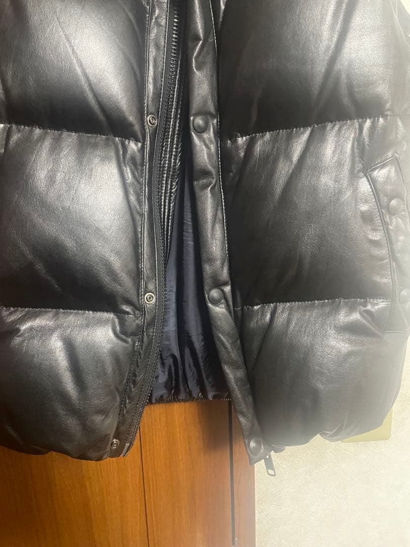 リップヴァンウィンクル　レザーダウンベスト