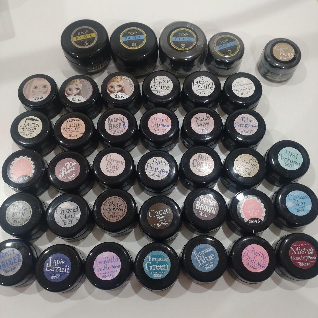 プリジェルまとめ売り34色＋ベースジェル＆トップジェル未開封のトップジェルも有り