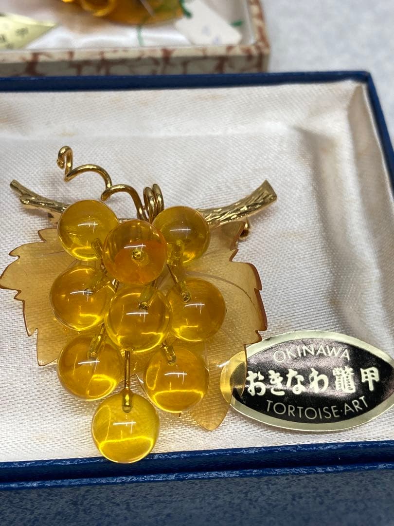 未使用品 本鼈甲 白甲 本珊瑚 赤珊瑚 本真珠 925 ブローチ ネックレス