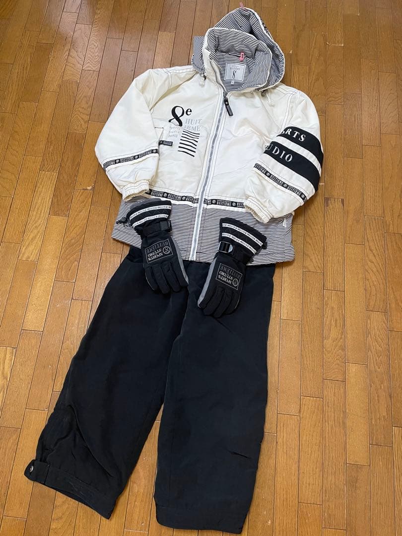 HUITIEME 8e スキーウェア(女性用) ホワイト/ブラック 手袋つき
