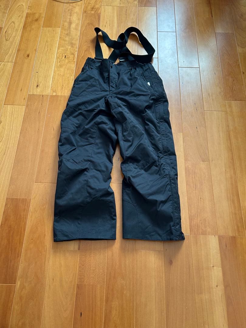 スウェーデン代表モデル★ GOLDWIN サイドフルオープン スキーウェア140