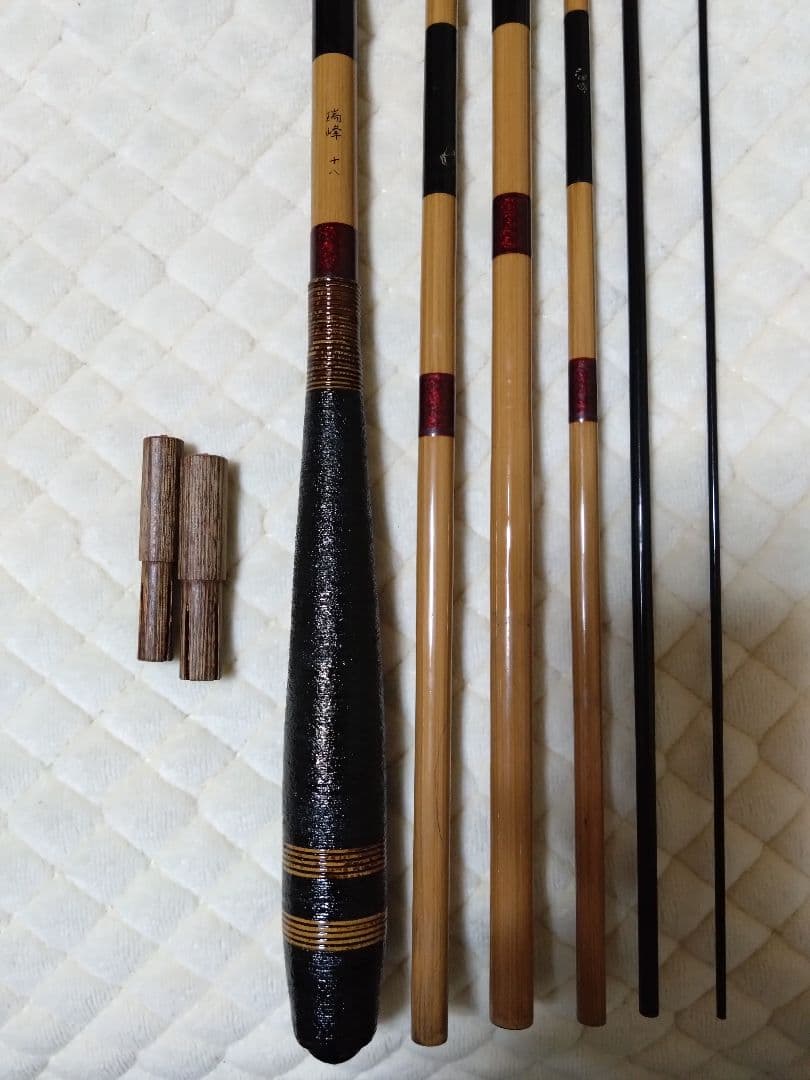 瑞峰18尺6本継.握漆補修.自重125gです。