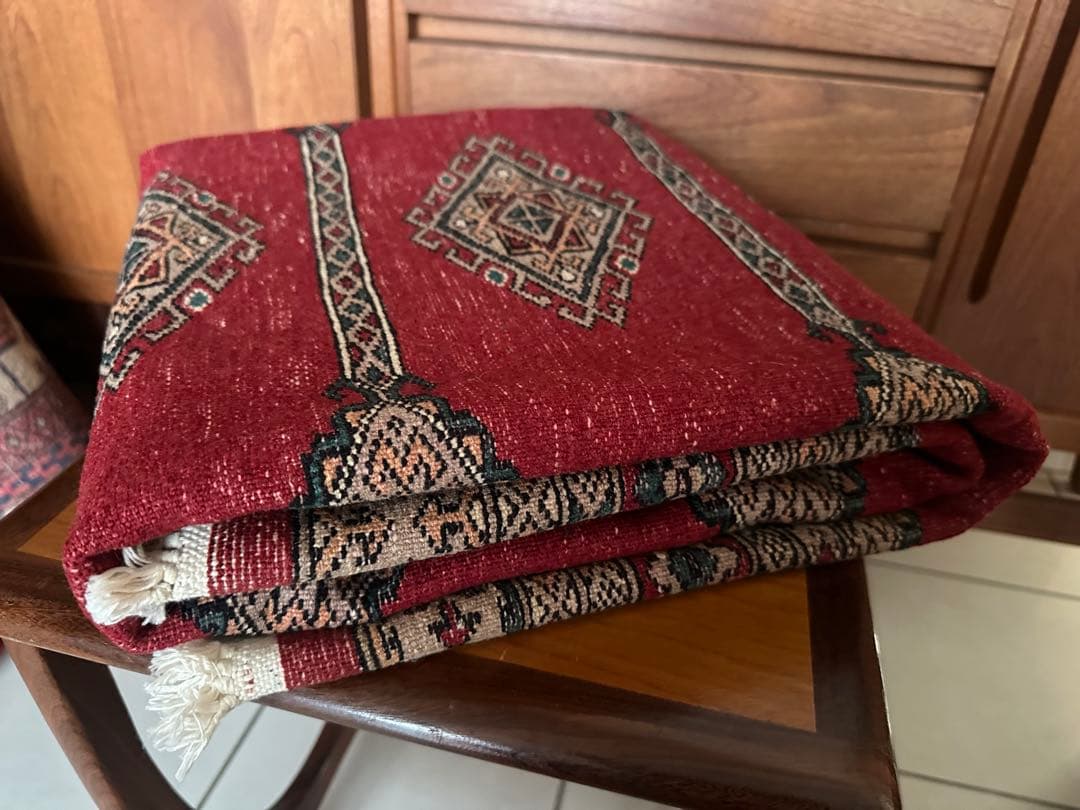 148×96 ヴィンテージラグ　手織ラグ