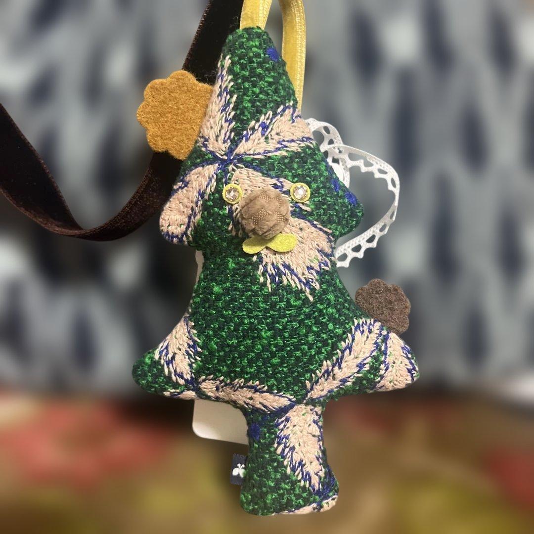 ミナペルホネンsing leafクリスマスツリー型チャーム限定