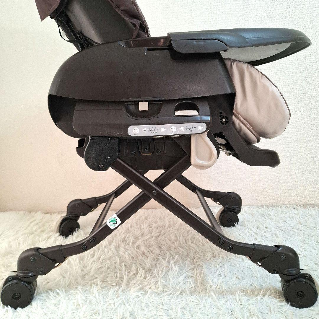 【美品】コンビ ネムリラ 電動ハイローチェア 抱っこプラス