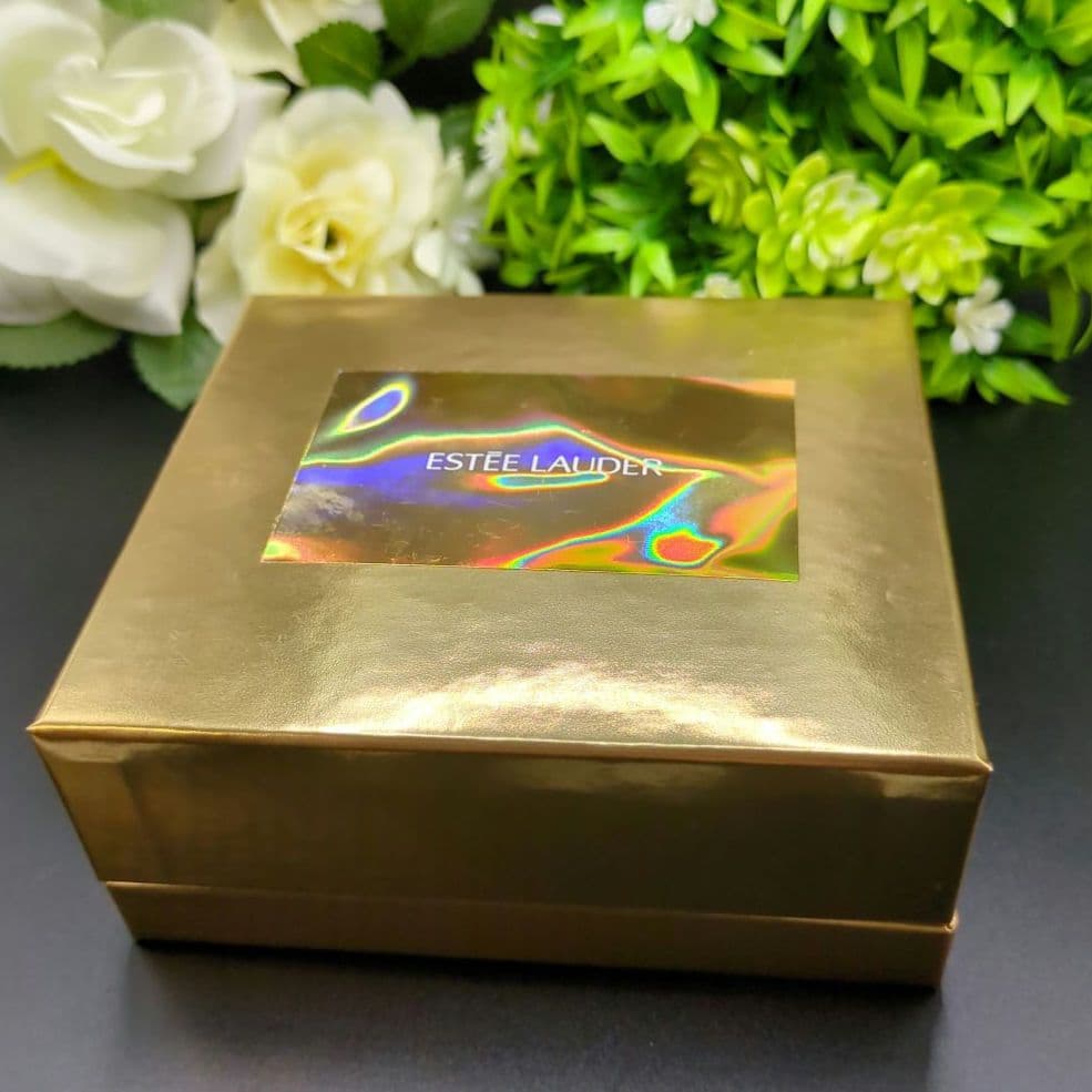 エスティローダー 練り香水 ベリーが詰まったパイのデザイン 元箱付き ゴールド