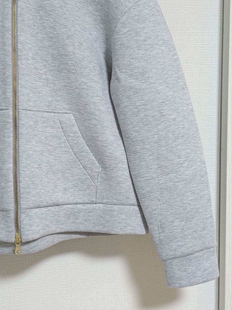 大人気　定価29,700円 ノーブル　ダンボールニットフーデットパーカー　グレー