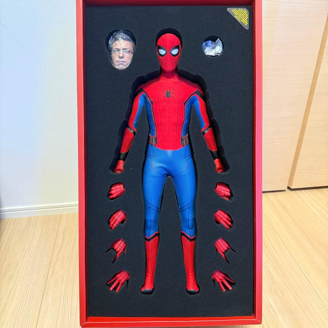 ホットトイズ　スパイダーマン　デラックス版　クオータースケール　1/4