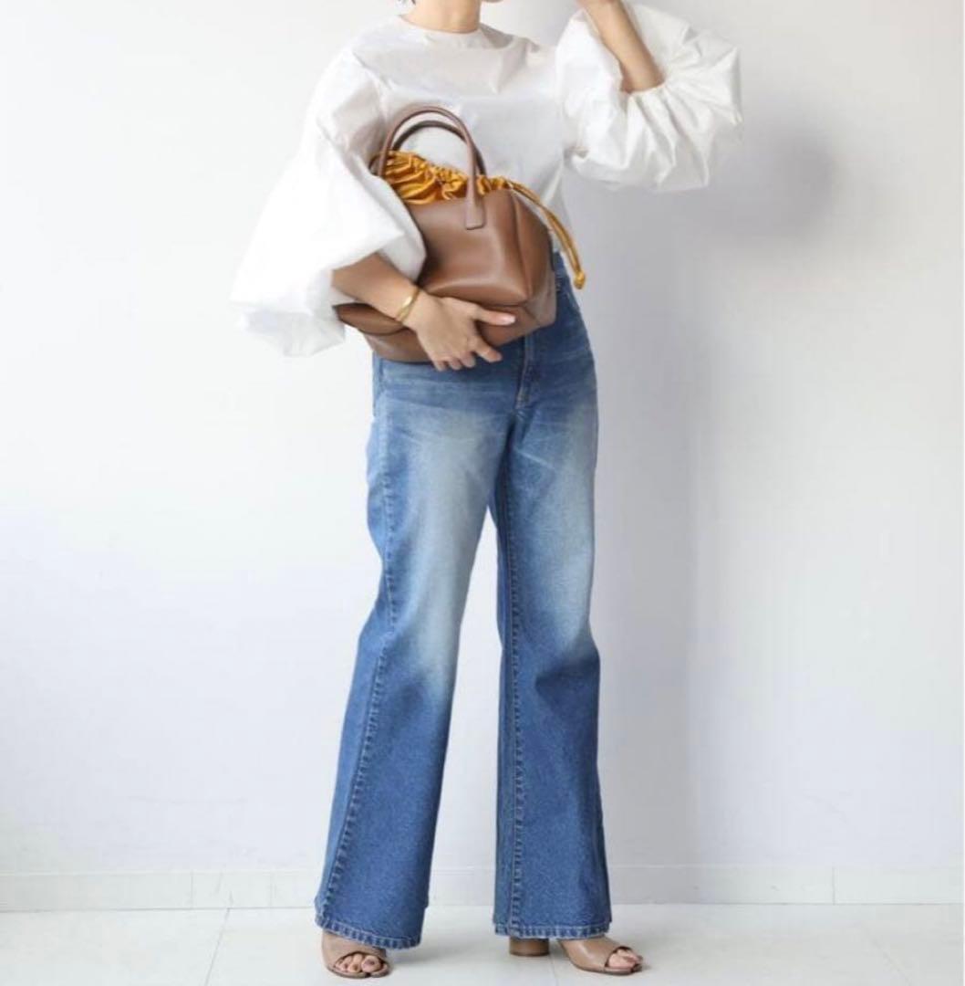 CELERI 2025SS パフスリーブシャツ　白　ドゥーズィエムクラス