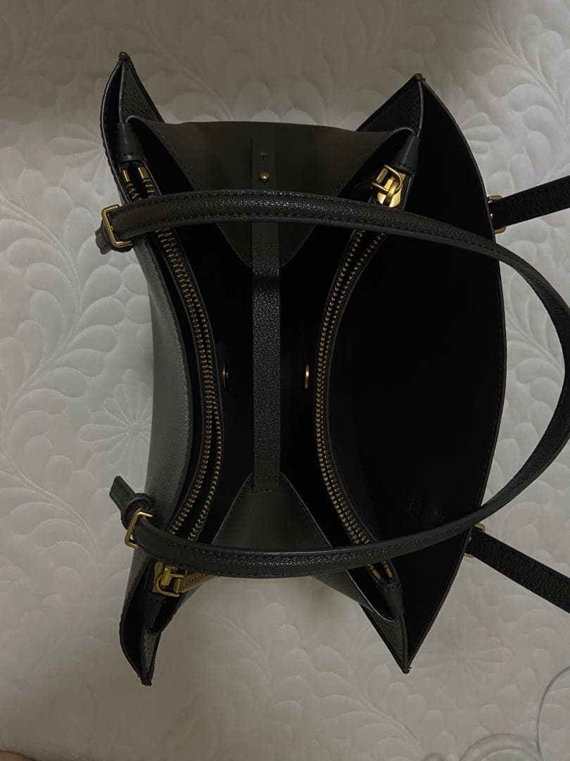 バッグ CHARLES & KEITH