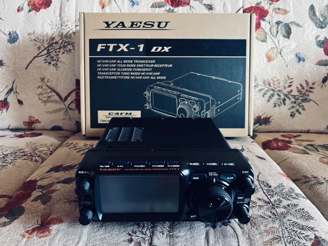 トランシーバー YAESU FTX-1 DX