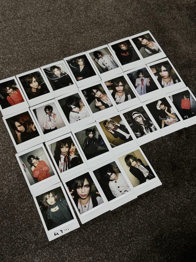 DEZERT 千秋　チェキ