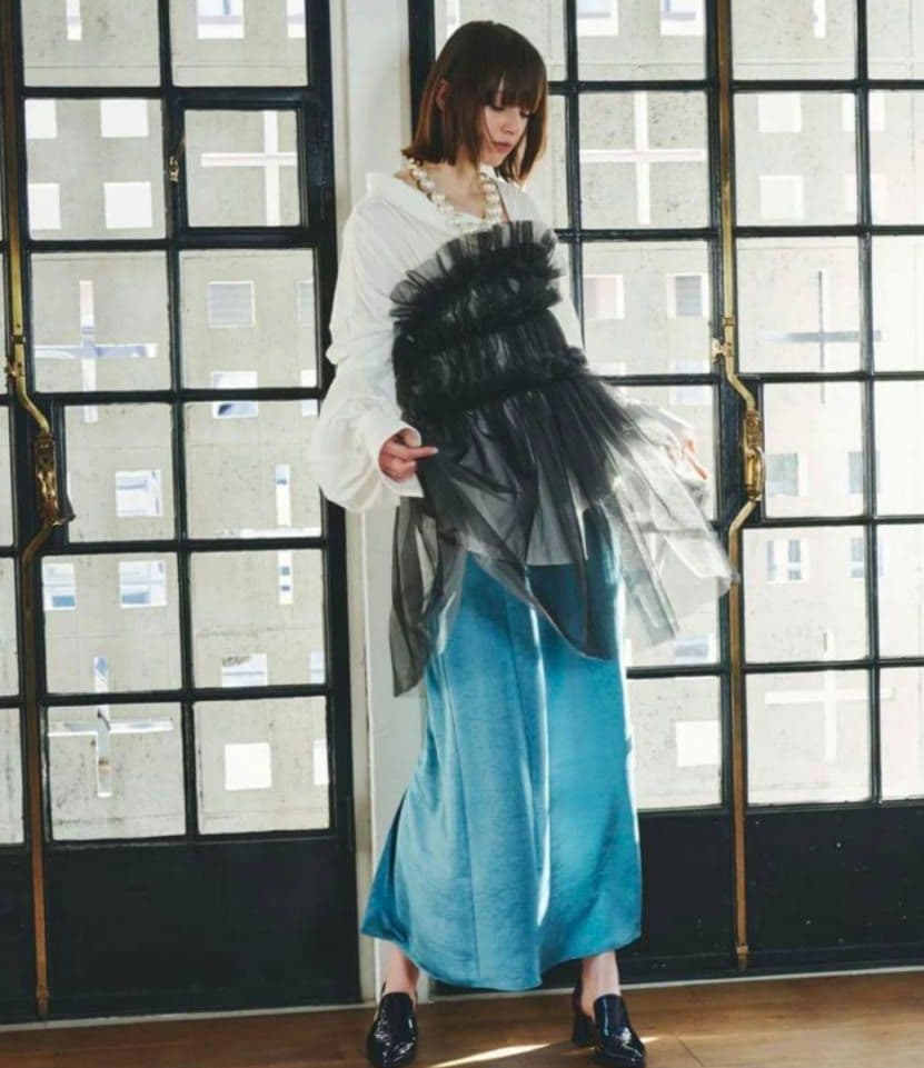 LA BELLE ETUDE　ボリュームギャザーフリルチュールキャミソール