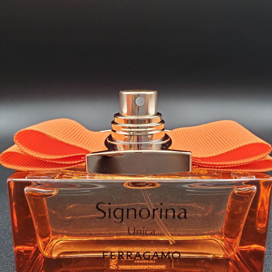 フェラガモ シニョリーナ ウニカ EDP 50ml FERRAGAMO 香水