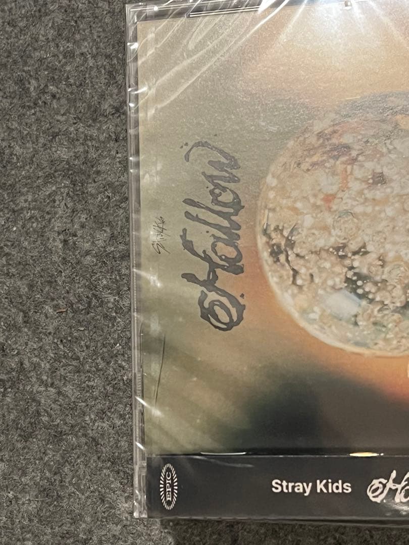 新品未開封　Stray Kids　HOLLOW 3枚