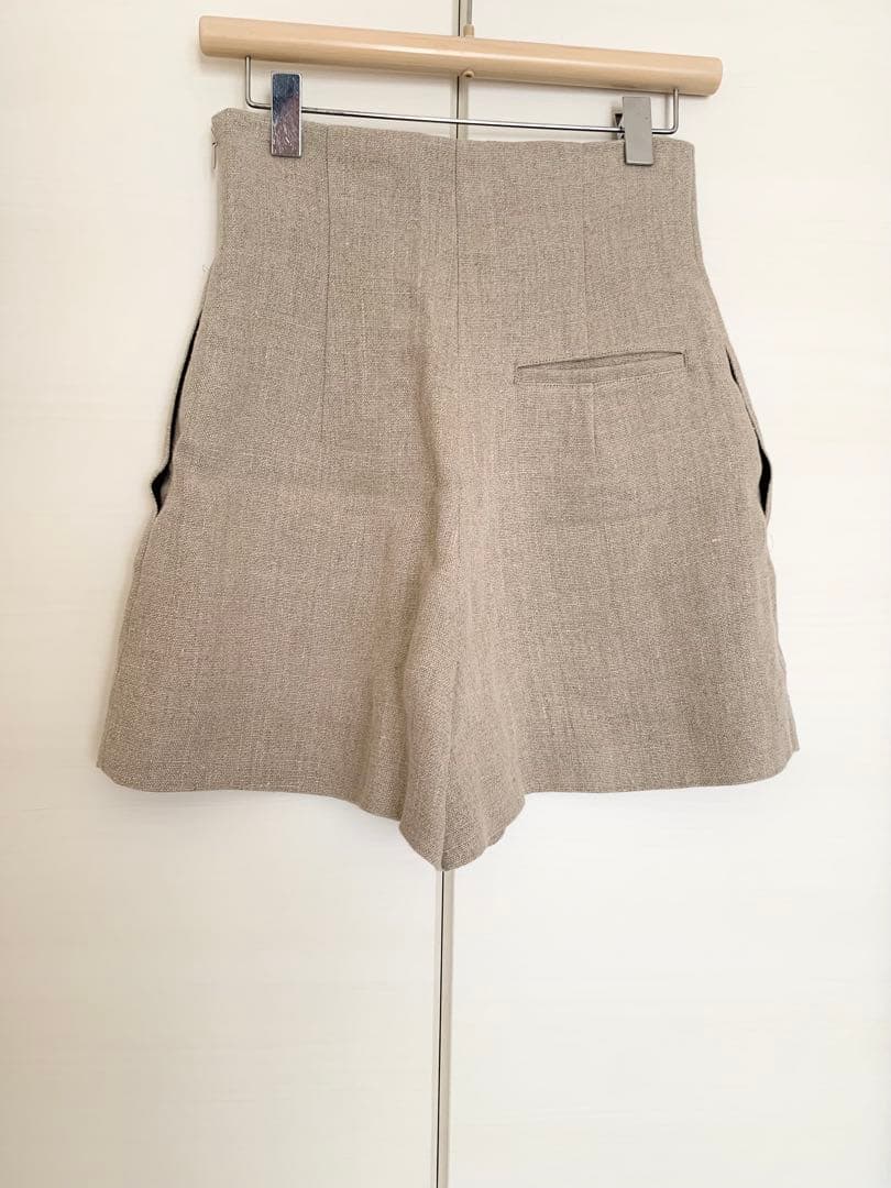 マディソンブルー ハイウエストリネンショーツ ショートパンツ01