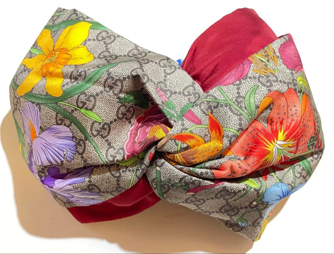 グッチ 花柄 ヘアバンド